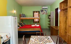 Barra Quintal - Studio 1